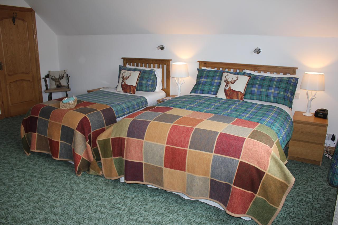 Oak Lodge Bed And Breakfast Overscaig 외부 사진